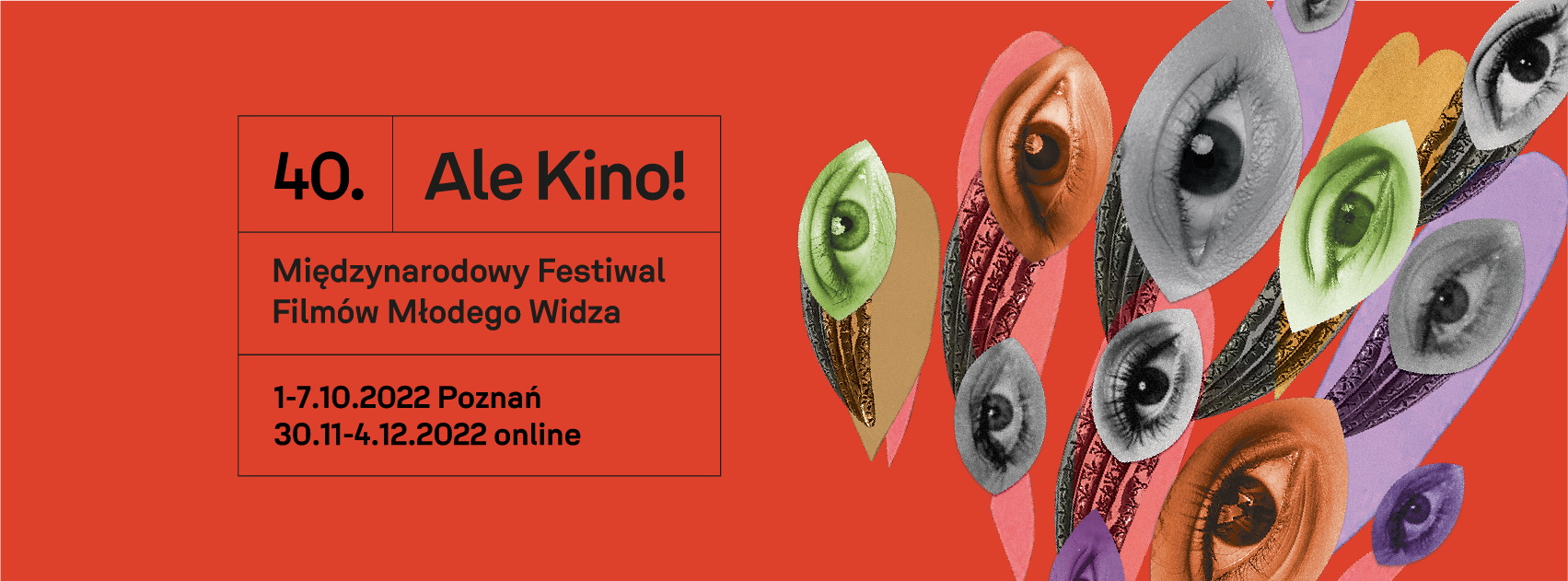 Baner z napisami o festiwalu z pawimi oczami z boku