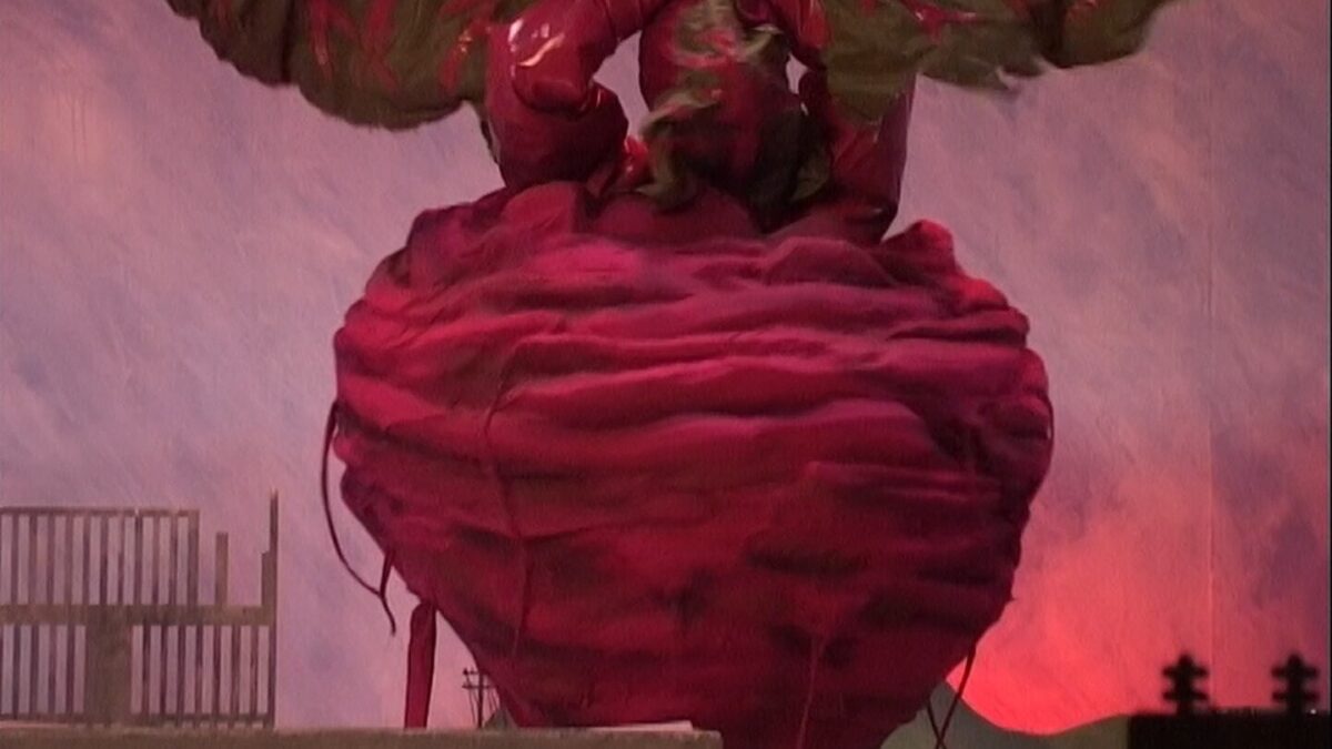 wielki rysunkowy burak w mieście